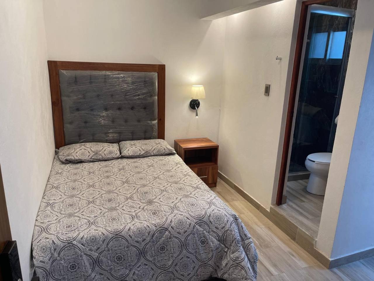 Suites C O V A D O N G A Mexico City Bilik gambar