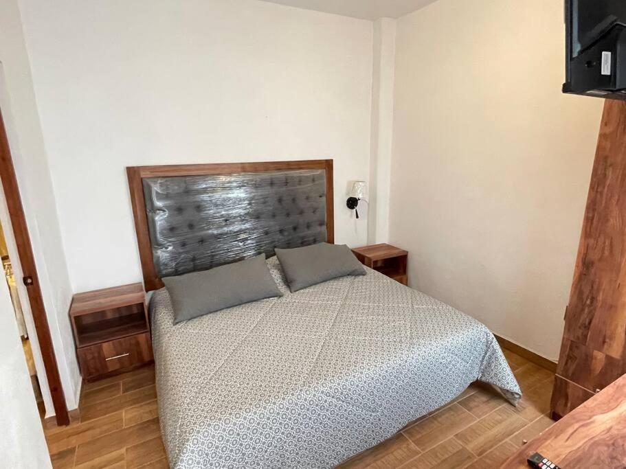 Suites C O V A D O N G A Mexico City Bilik gambar